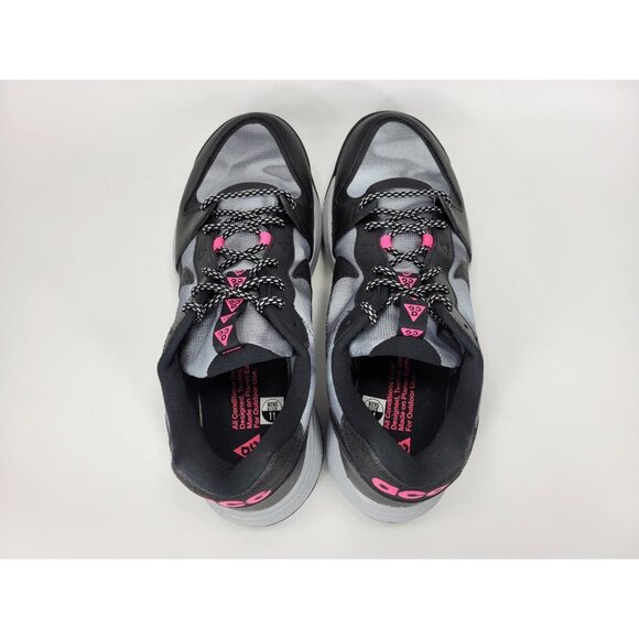 Nike ACG Black and Gray Athletic Shoes - Picture 3 of 8